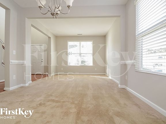 3rd image of 1226 Golden Eagle Dr