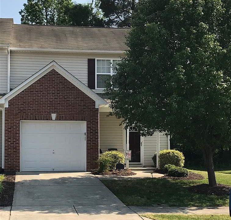 1st image of 522 Summer Storm Dr
