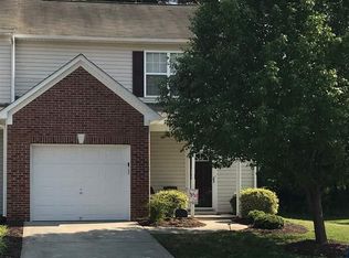 522 Summer Storm Dr, Durham, NC 27704
