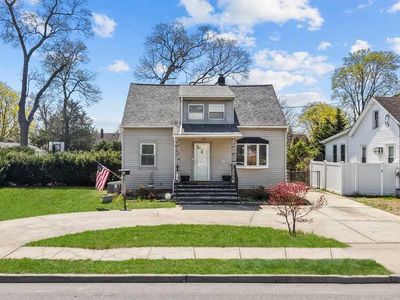 42 Bittermint Street, Islip, NY, 11751