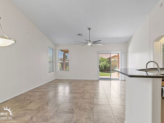 5th image of 3243 E Wickieup Ln
