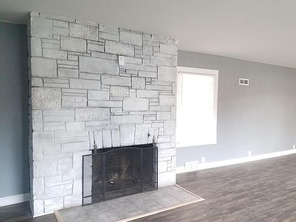 4th image of 4335 N Teutonia Ave