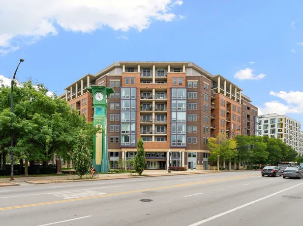 437 W Division St APT 307, Chicago, IL 60610