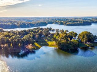 175C Evans Dr, Bogart, GA 30622