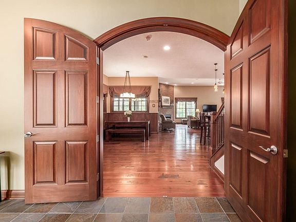5th image of 5845 Kilbannan Ct