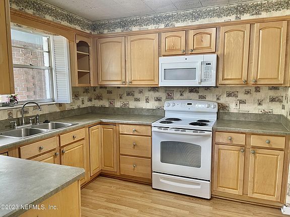 4th image of 4242 Ortega Blvd APT 5
