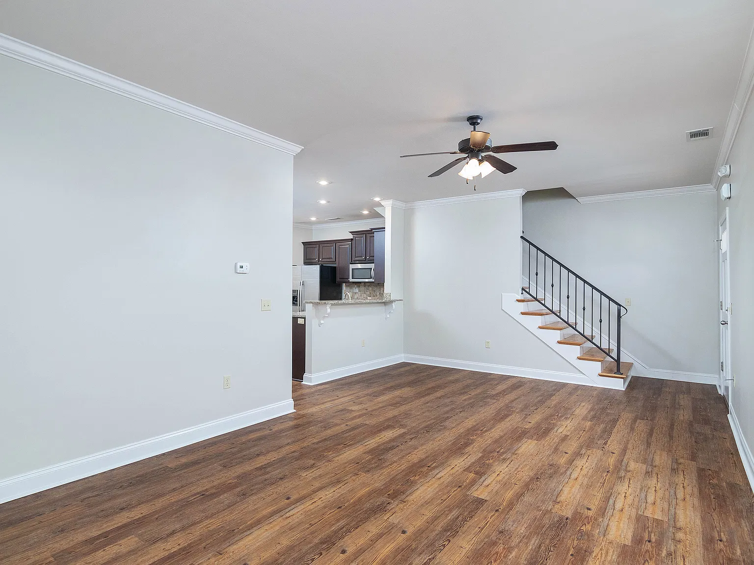 114 Vail Drive - 1 — Photo 2