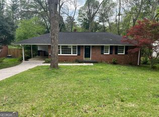 1369 Longview Dr, Gainesville, GA 30501