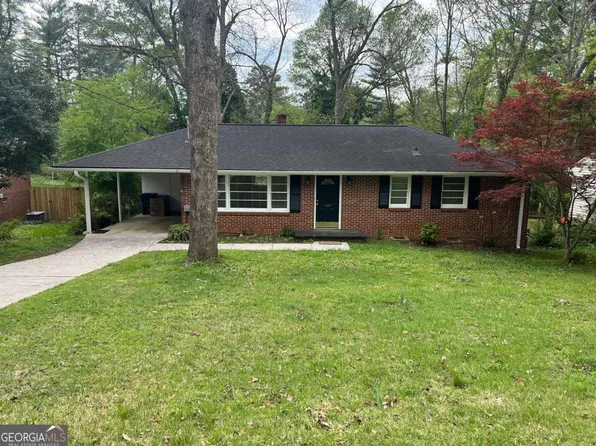 1369 Longview Dr, Gainesville, GA 30501