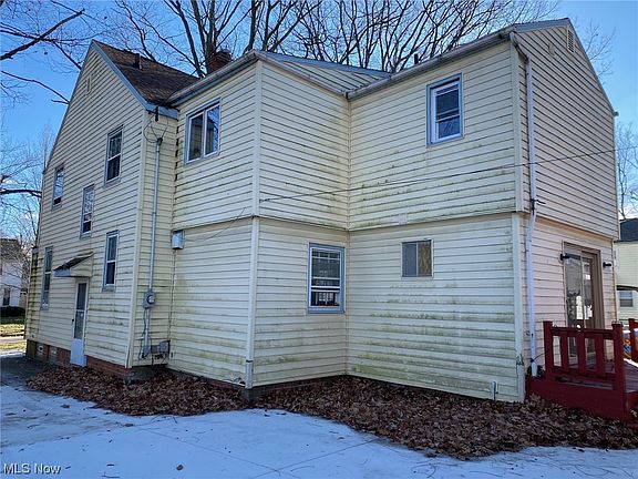 3rd image of 20131 Green Oak Dr