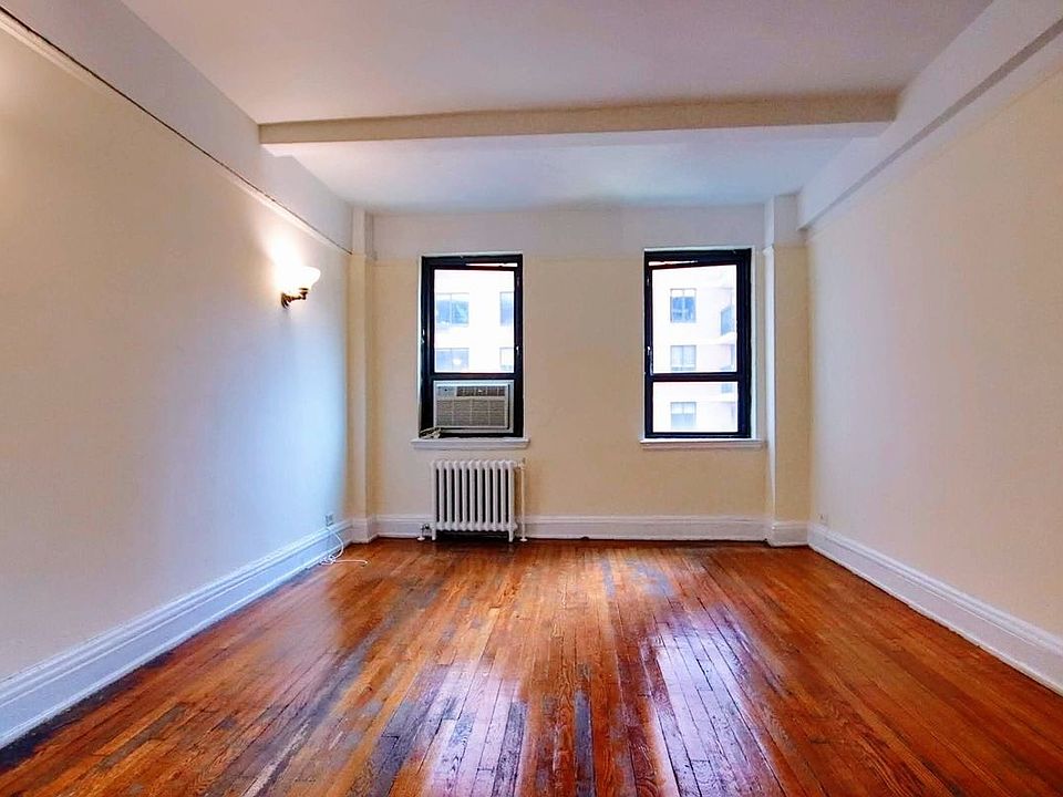 1st image of 11 Waverly Pl APT 10H
