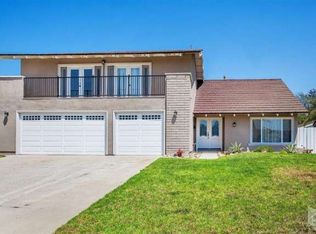 2122 N Herron Ct, Camarillo, CA 93010