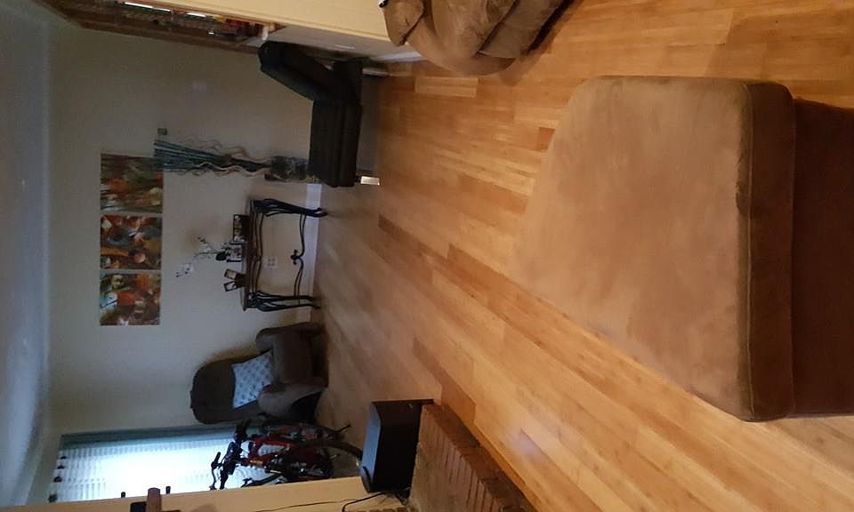 2nd image of 44 Elmwood St