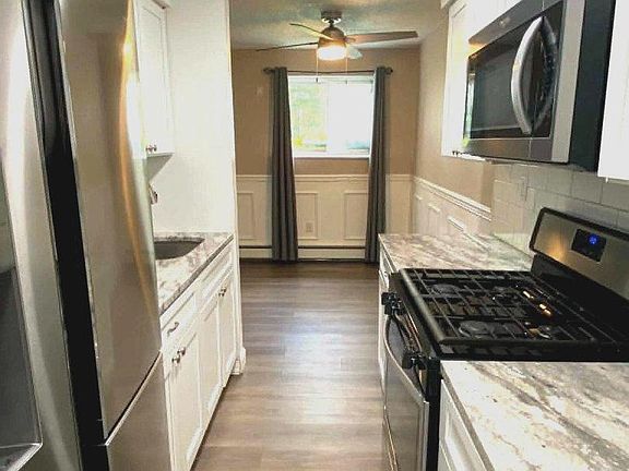 4th image of 110 Byberry Rd APT E2