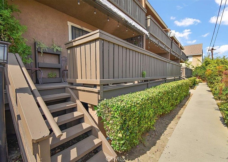 1st image of 16414 Cornuta Ave APT 21