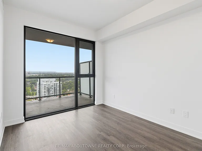 2075 Lakeshore Rd #1211 — Photo 16