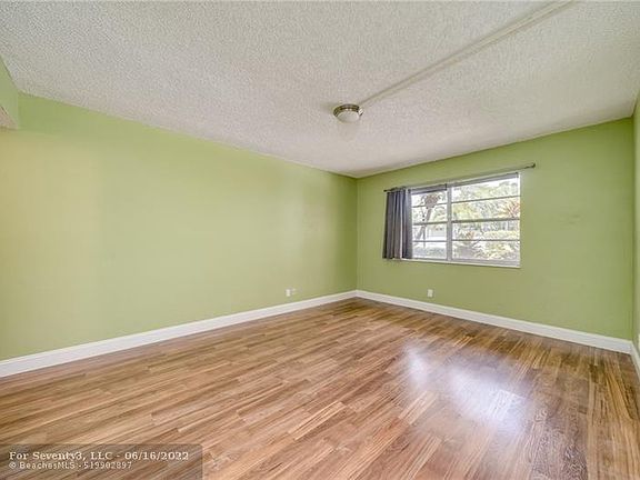 5th image of 8760 Holly Ct APT 102