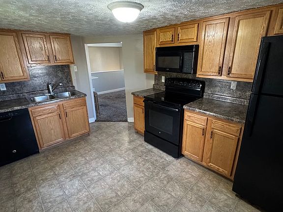 3rd image of 4029 Barr St #3