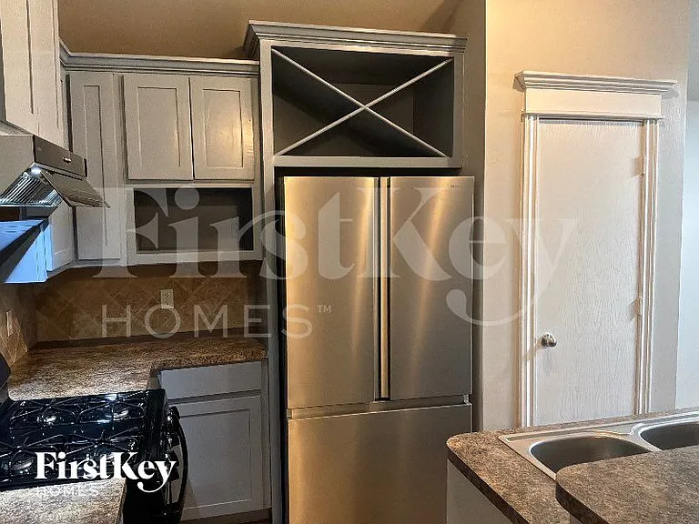 5108 NW 163rd St — Photo 6