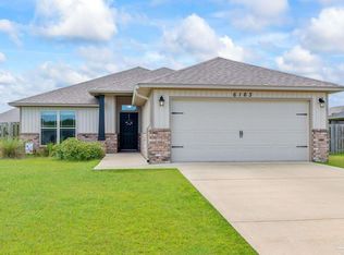 6163 Redberry Dr, Gulf Breeze, FL 32563
