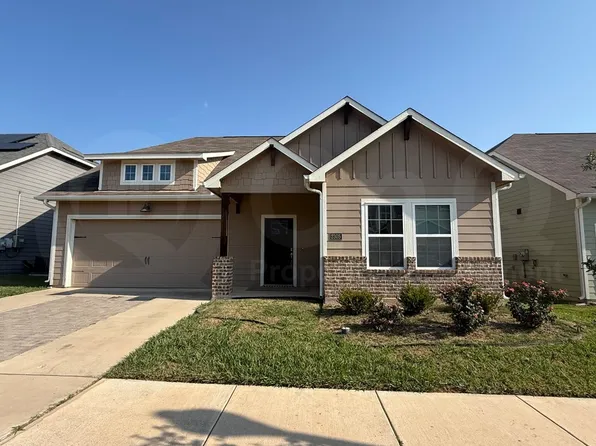 2305 Paxton Way, Denton, TX 76209