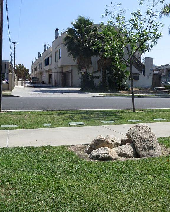 Front of Nine Unit Townhouse Style Apartment