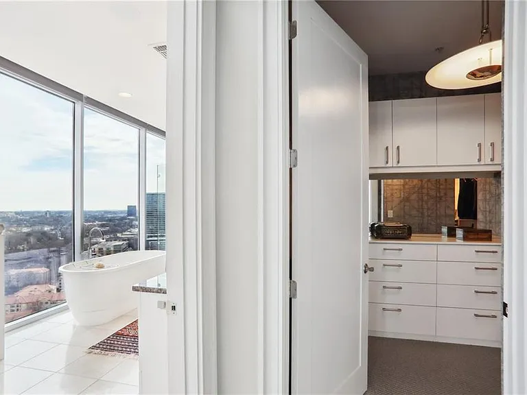 1065 Peachtree St NE #3005 — Photo 13