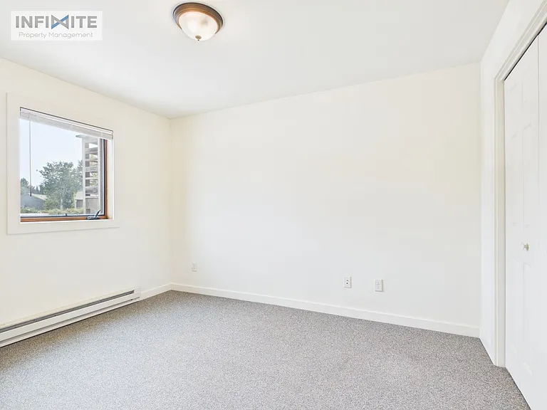 215 S 18th Ave #4 — Photo 11