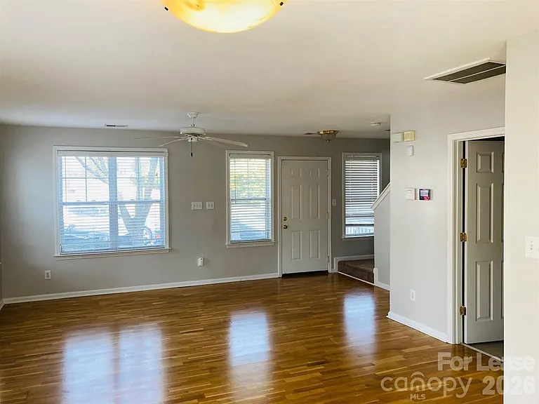 8004 Strandhill Rd — Photo 6