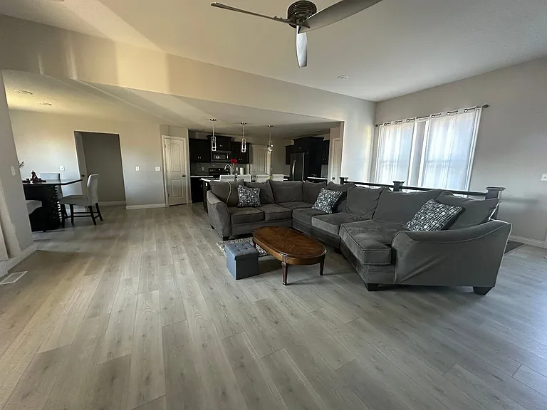 3610 Yellowwood Dr — Photo 4