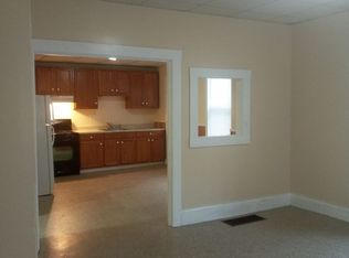 95 Farnham St APT 1, Lawrence, MA 01843