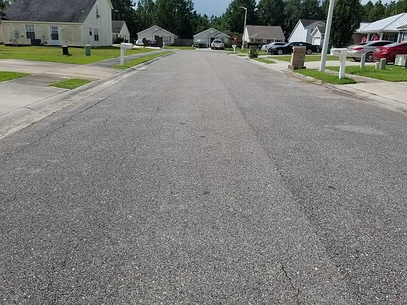 5th image of 11107 Sonja Dr