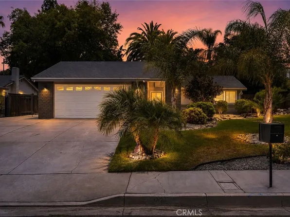 2132 Trafalgar Ave, Riverside, CA 92506