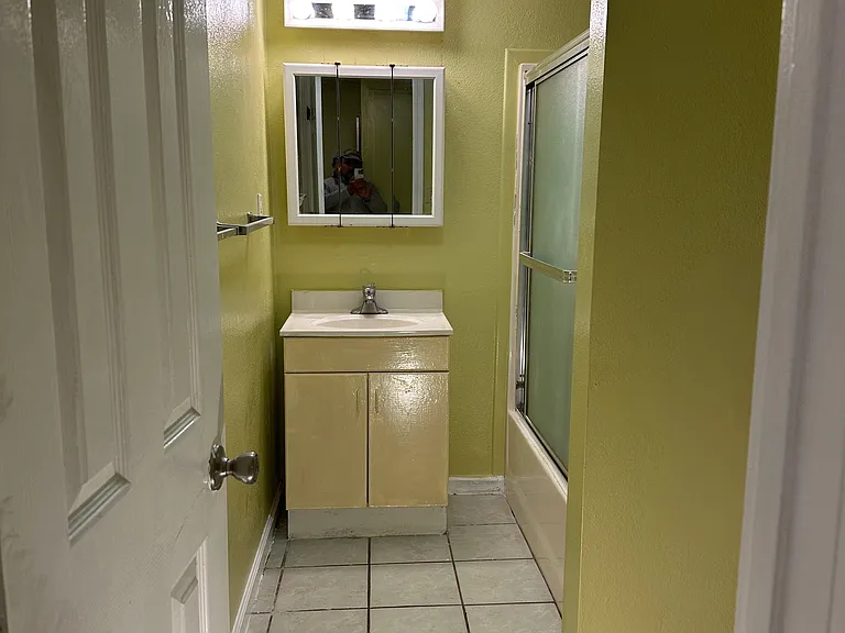 529 Flood Ave — Photo 7
