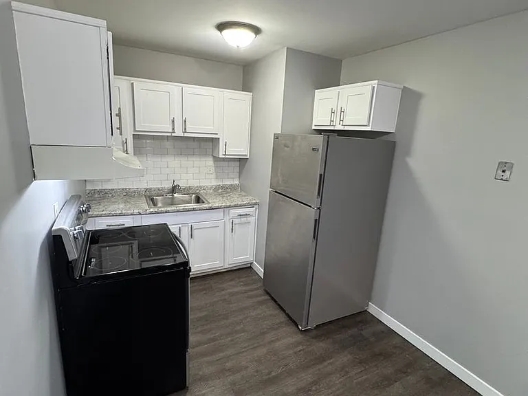 5680 Pardee — Photo 11