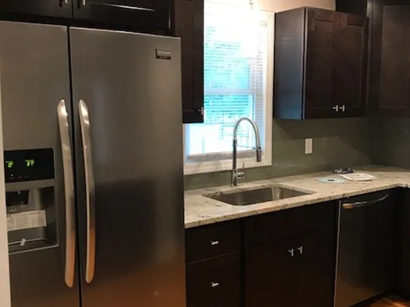 70 Courtland St, 70 Courtland St #1, Providence, RI 02909