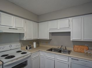 Jackson Manor Apartments, Columbia, TN 38401