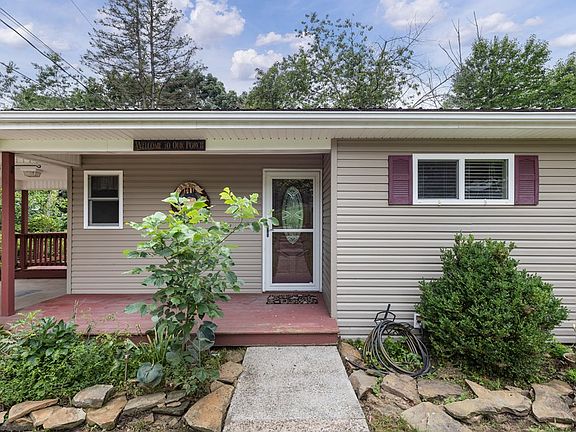 4th image of 183 Cityview Drive