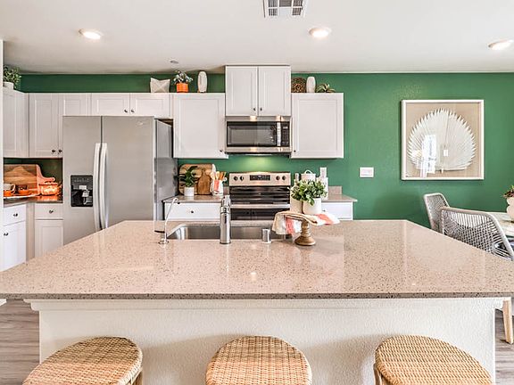 5th image of 4934 Pear Mesa Ave