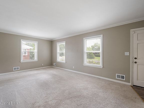 4th image of 3241 Radiance Rd