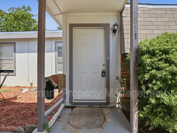6811 Trail Lake Dr, Fort Worth, TX 76133