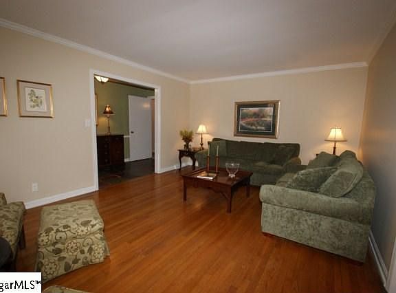 5th image of 22 Ramblewood Ln