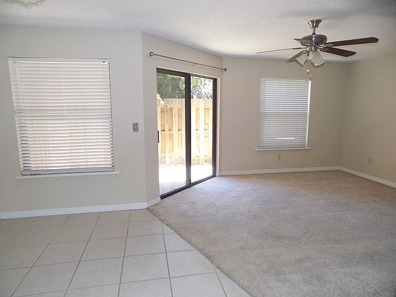 2nd image of 2701 NE 10th St APT 305