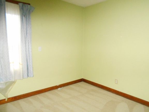 4th image of 1243 College St