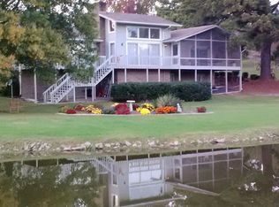 5 Lakeview Dr, Sanford, NC 27332