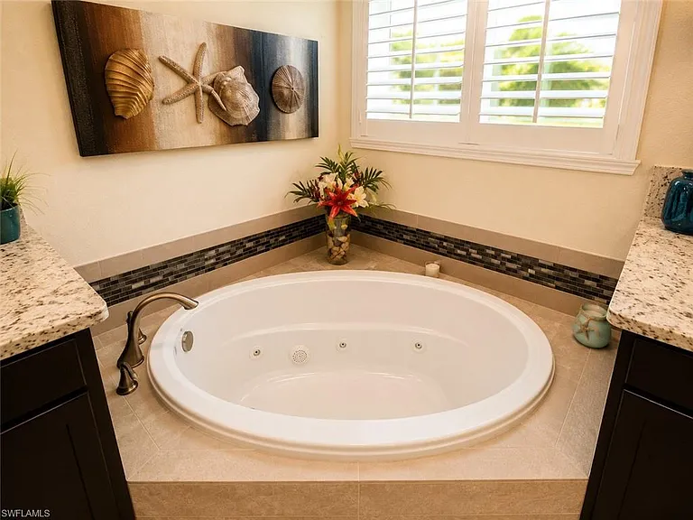6574 Amarone Ln — Photo 21