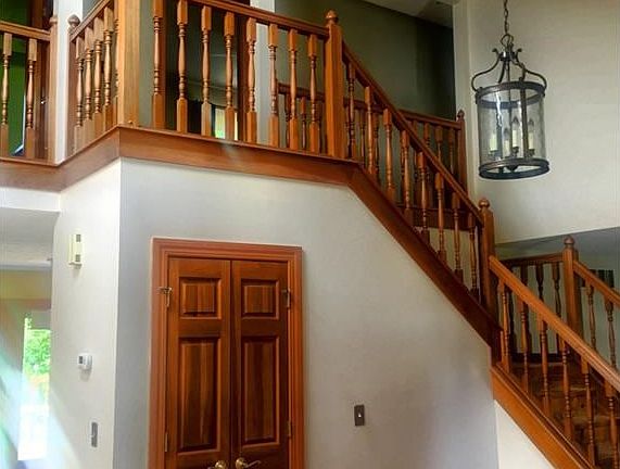 5th image of 1815 Thornwood Ct