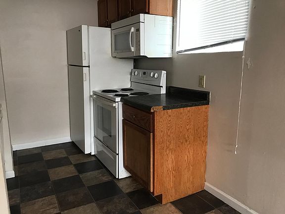 4th image of 1895 Minnehaha Ave W APT 2