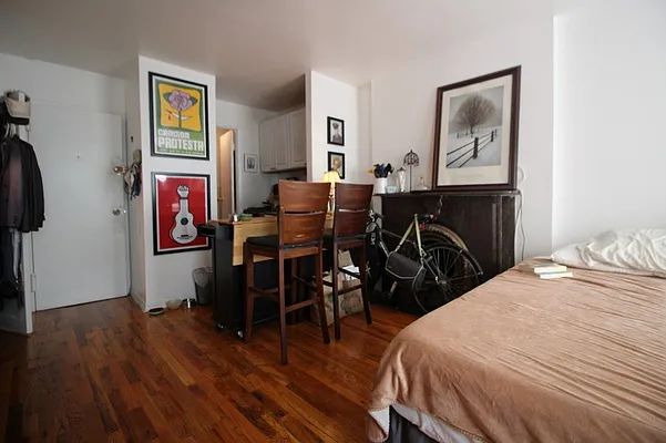 Rented by Bold New York | media 5