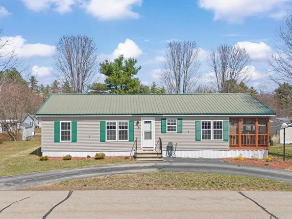5 Dockside Lane, Rochester, NH 03867
